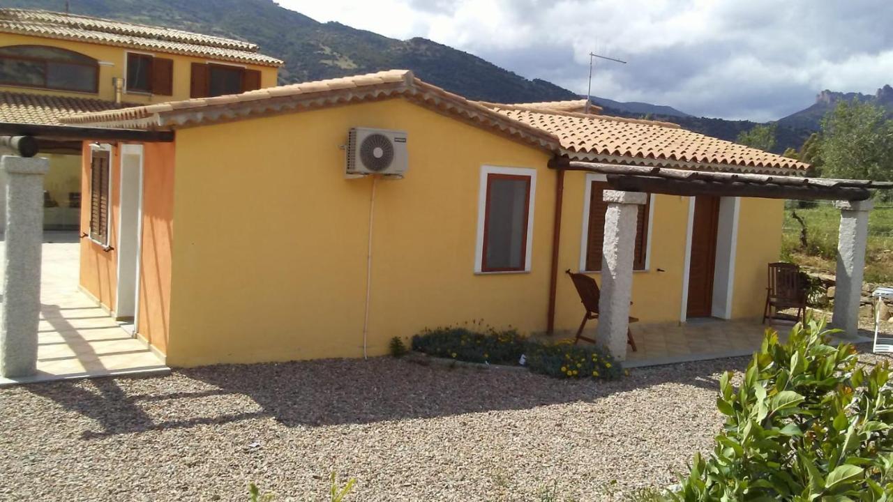 Agriturismo Donnolu Tertenìa Εξωτερικό φωτογραφία